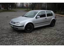 ox_vw-golf-iv-16-105km-2001r-217000km