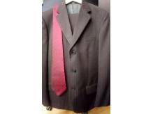 ox_sprzedam-garnitur-meski-brazowy-rozmiar-m-krawat-gratis
