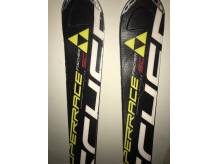 ox_narty-ficher-rc4-superrace-165-cm-buty-narciarskie-salomon-kijki