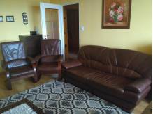 ox_wspanialy-komplet-z-prawdziwej-skory-sofa-rozkladana-dwa-fotele