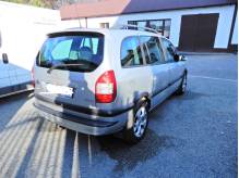 ox_opel-zafira-prywatnie