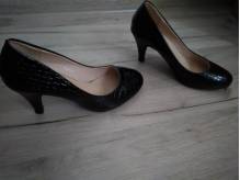 ox_witam-mam-do-sprzedania-buty-damskie