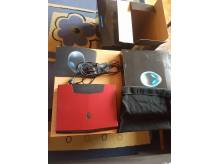 ox_dell-alienware-m15x-4830-i7-820qm-gtx-240m-8gb-czekam-na-oferty