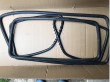 ox_szyby-do-fiat-126p-uszczelki