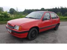 ox_opel-kadett-16-automat-89r
