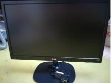 ox_22-cale-monitor-do-komputera