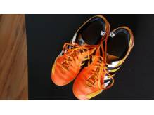 ox_buty-marki-adidas-halowki