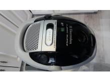 ox_sprzedam-odkurzacz-electrolux-classic-silence-zcs-2220-b