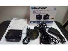 ox_videorejestrator-samochodowy-blaupunkt-full-hd