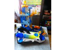 ox_duzy-prom-kosmiczny-fisher-price