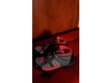 ox_buty-quechua