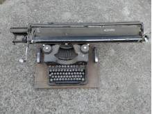 ox_sprzedam-stara-maszyne-do-pisania
