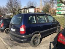 ox_opel-zafira-20-dti-101km-2003