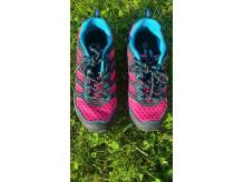 ox_sprzedam-buty-sportowe-dzieciece-elbrus