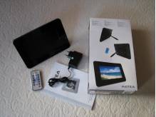 ox_nowa-multimedialna-ramka-cyfrowa-lcd-7-matea-dn-720-z