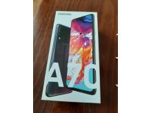 ox_sprzedam-telefon-samsung-a-70-nowy-czarny-zaplombowany