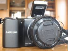 ox_aparat-fotograficzny-samsung-nx-2000