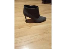 ox_nowe-sandaly-z-londynu-z-metka