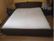ox_sprzedam-lozko-do-sypialni-z-materacem-szer-180-cm-ciemny-braz