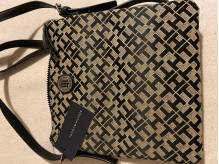 ox_torebka-damska-tommy-hilfiger