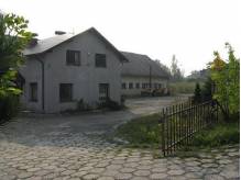 ox_hala-z-biurami-w-okolicy-skoczowa-do-wynajecia