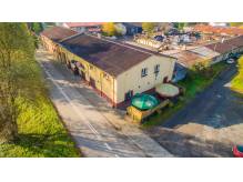 ox_budynek-uslugowymieszkania-zebrzydowice-305-m2perfect-home