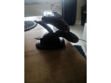 ox_ladowarka-playstation-4-na-2-kontrolery