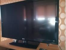 ox_telewizor-lg-42lk430-pilot-stan-bdb