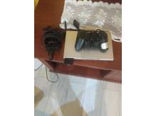 ox_sprzedam-playstation-2-z-nieoryginalnym-padem-plus-kierownica-sprawne