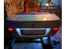 ox_biurko-komputerowe-z-klapy-bmw