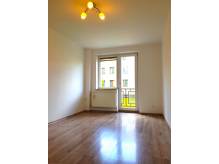 ox_chybie-parter-balkon-2-pokoje-niskie-oplaty