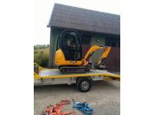 ox_uslugi-minikoparka-jcb-8018