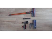 ox_nowy-odkurzacz-dyson-v10-absolute