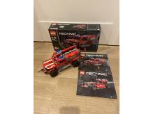 ox_zestaw-lego-technic-42075-2w1-straz-pozarna-pojazd