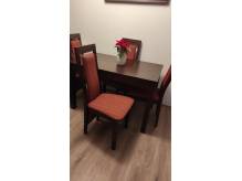 ox_sprzedam-krzesla-drewniane-tapicerowane-4-sztuki-komplet