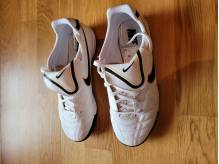 ox_korki-pilkarskie-nike-nowe