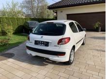 ox_peugeot-206-14-benzyna-rok-2012-klimatyzacjaabsespbezwypadkowy