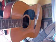 ox_porzadki-domowe-gitara