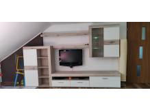 ox_zestaw-mebli-rtv-podswietlana-witryna