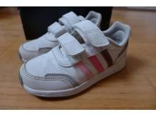 ox_buty-adidas-roz-28-dla-dziewczynki