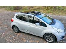 ox_kia-venga-panorama-16-crdi-2010-rok-173-000km-szary-metalik