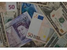 ox_euro-dolarkorona-czeskafunt-i-wiele-innych