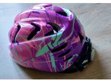 ox_sprzedam-piekny-kask-rowerowy-dla-dziewczynki