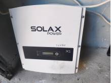 ox_3x-falownik-solax-x1-2800w