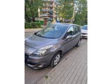 ox_sprzedam-zadbanego-renault-scenic-15-dci-2010r