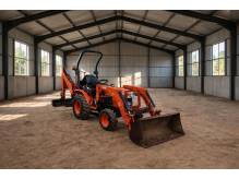 ox_rolniczy-traktor-kubota-ciagnik-z-ladowaczem-czolowym-i-koparka