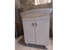 ox_szafka-z-umywalka-bialy-polysk-60-cm-bateria