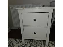 ox_sprzedam-ikea-hemnes-szafka-nocna