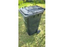 ox_sprzedam-dwa-kosze-na-smieci-240-l