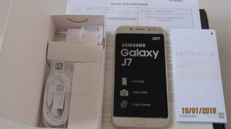 ox_samsung-galaxy-j7-2017-dualsim-zloty-j730f